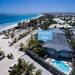 Princess Blue, 3bdr, Front Deluxe, Orient Bay, Pool, Wifi 100 Mps Vakantiehuis