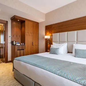 https://clarion-hotel-istanbul-mahmutbey.istanbul-turkeyhotels.com