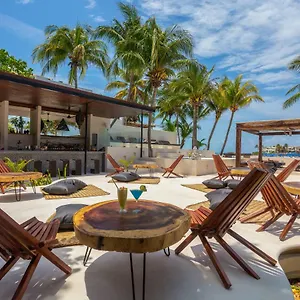 Lotus - Adults Only 5* Isla Mujeres